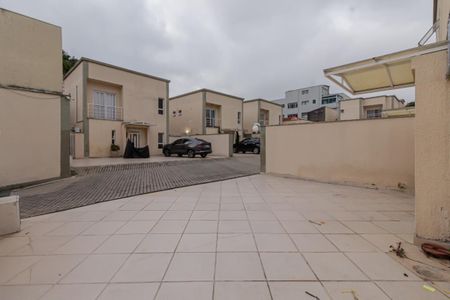 Casa de condomínio para alugar com 270m², 4 quartos e 3 vagasGaragem