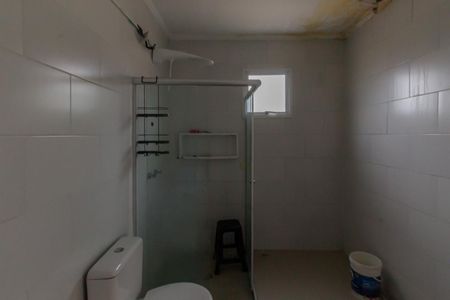 Casa de condomínio para alugar com 270m², 4 quartos e 3 vagasBanheiro da Suíte 1