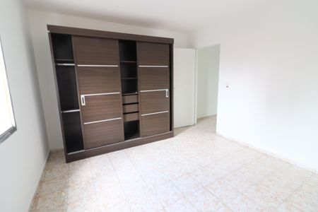 Quarto 1 de casa para alugar com 2 quartos, 80m² em Quitaúna, Osasco