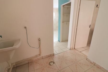 Casa para alugar com 80m², 2 quartos e 1 vagaÁrea de Serviço