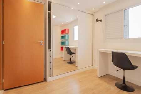 Apartamento para alugar com 113m², 3 quartos e 2 vagasQuarto 2
