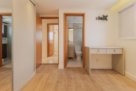 Apartamento para alugar com 113m², 3 quartos e 2 vagasQuarto Suíte