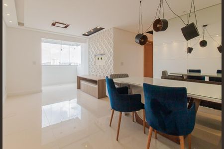 Sala/Sala de jantar de apartamento para alugar com 3 quartos, 113m² em Vila Assis Brasil, Mauá