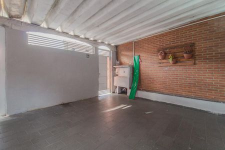 Casa para alugar com 80m², 2 quartos e 1 vagaGaragem 