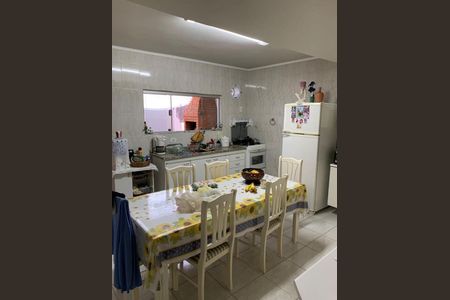 Cozinha de casa à venda com 3 quartos, 217m² em Santa Maria, São Caetano do Sul