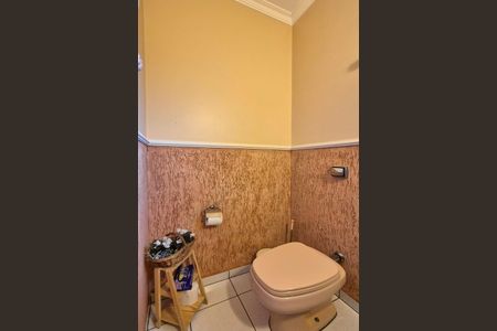 Casa à venda com 289m², 4 quartos e 3 vagas Casa à venda com 289m², 4 quartos e 3 vagasLavabo