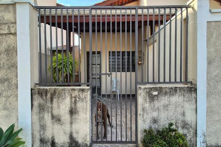 Casa à venda com 289m², 4 quartos e 3 vagas Casa à venda com 289m², 4 quartos e 3 vagasEdícula - Sem Acesso