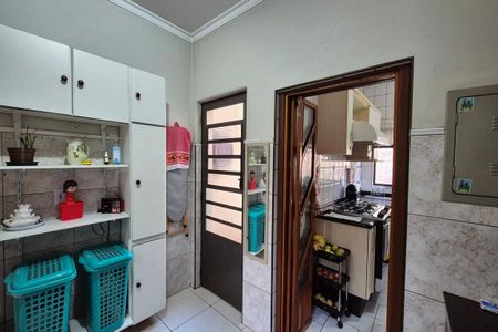 Casa à venda com 289m², 4 quartos e 3 vagas Casa à venda com 289m², 4 quartos e 3 vagasÁrea de Serviço