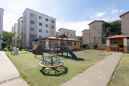 Apartamento para alugar com 36m², 2 quartos e sem vagaÁrea comum - Playground