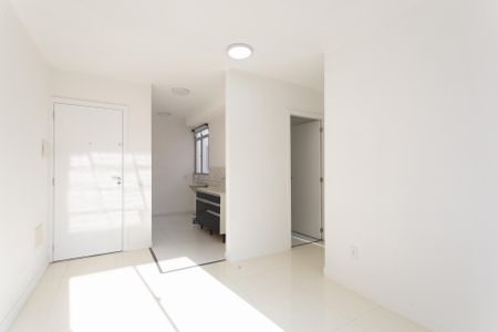 Sala de apartamento para alugar com 2 quartos, 36m² em Jardim Santa Teresinha, São Paulo