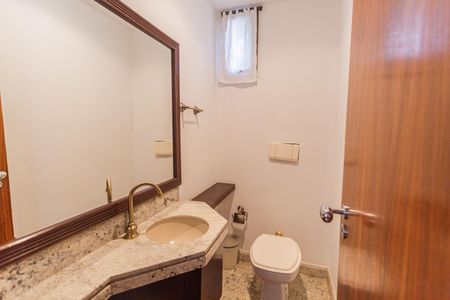 Apartamento à venda com 200m², 4 quartos e 4 vagasLavabo na Sala 1