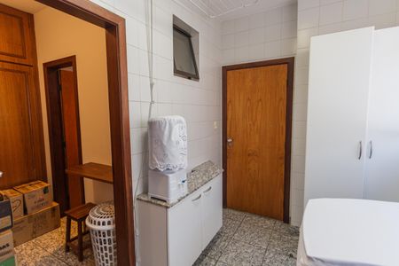 Apartamento à venda com 200m², 4 quartos e 4 vagasÁrea de Serviço