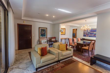 Sala 1 de apartamento à venda com 4 quartos, 200m² em Carmo, Belo Horizonte