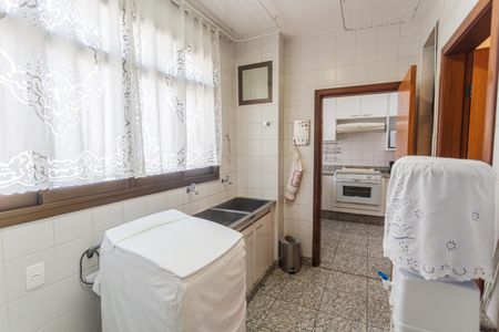Apartamento à venda com 200m², 4 quartos e 4 vagasÁrea de Serviço