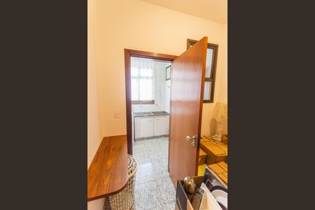 Apartamento à venda com 200m², 4 quartos e 4 vagasQuarto de Serviço