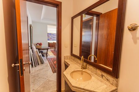 Apartamento à venda com 200m², 4 quartos e 4 vagasLavabo na Sala 1