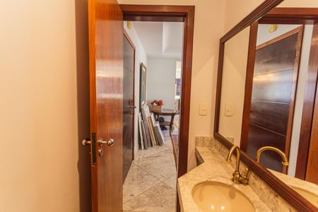Apartamento à venda com 200m², 4 quartos e 4 vagasLavabo na Sala 1