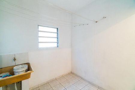 Casa para alugar com 50m², 2 quartos e sem vagaLavanderia