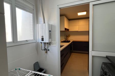 Apartamento para alugar com 107m², 2 quartos e 1 vagaÁrea de Serviço