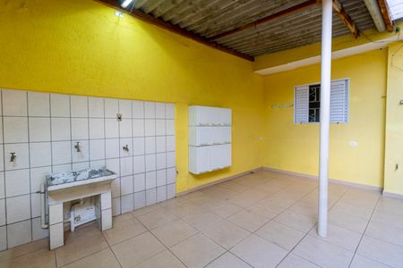 Casa para alugar com 100m², 2 quartos e sem vagaÁrea de Serviço