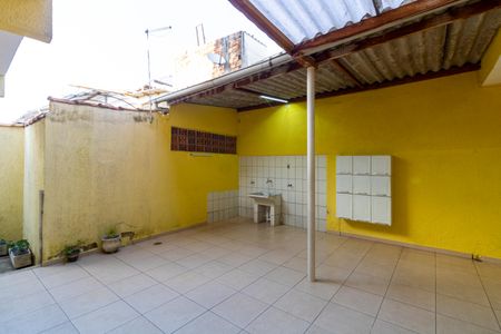 Casa para alugar com 100m², 2 quartos e sem vagaÁrea de Serviço