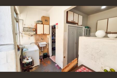 Apartamento à venda com 126m², 2 quartos e sem vagaÁrea de Serviço