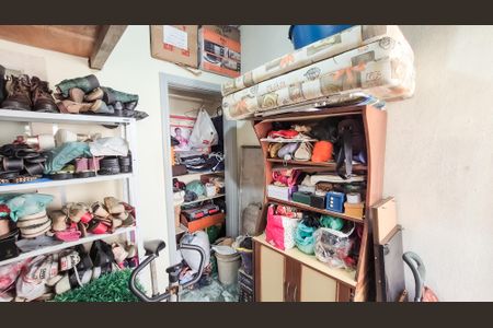 Apartamento à venda com 126m², 2 quartos e sem vagaQuarto e banheiro de serviço