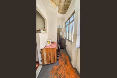 Apartamento à venda com 126m², 2 quartos e sem vagaÁrea de Serviço