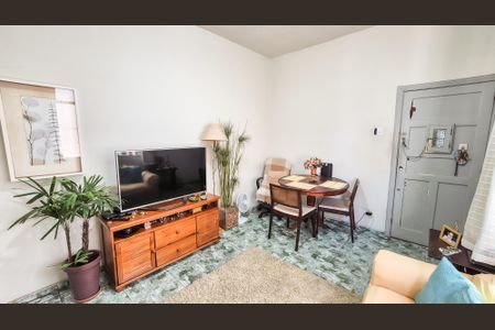 Apartamento à venda com 126m², 2 quartos e sem vagaSala