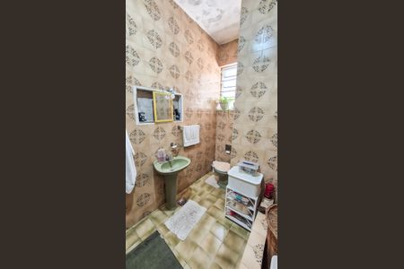 Apartamento à venda com 126m², 2 quartos e sem vagaBanheiro 