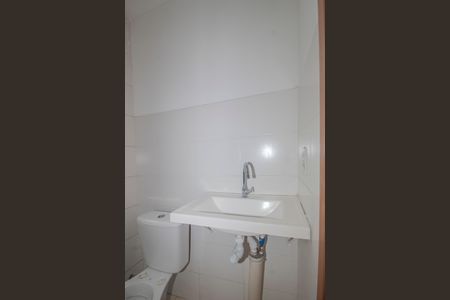 Apartamento à venda com 40m², 2 quartos e 1 vaga Apartamento à venda com 40m², 2 quartos e 1 vagaBanheiro