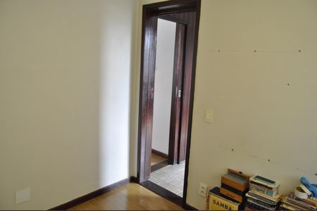 Apartamento à venda com 55m², 2 quartos e 1 vagaCorredor