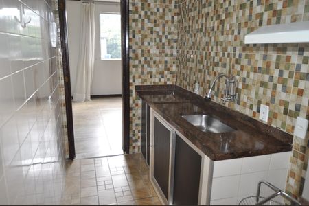 Apartamento à venda com 55m², 2 quartos e 1 vagaCozinha