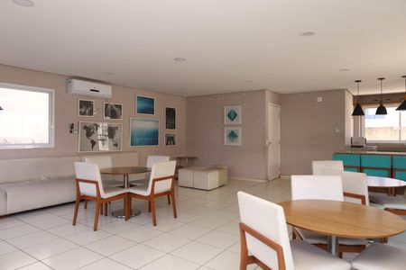 Apartamento para alugar com 42m², 2 quartos e 1 vagaÁrea comum- Salão de festas