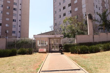 Apartamento para alugar com 42m², 2 quartos e 1 vagaFachada do condomínio