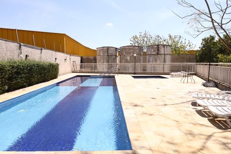 Apartamento para alugar com 42m², 2 quartos e 1 vagaÁrea comum - Piscina