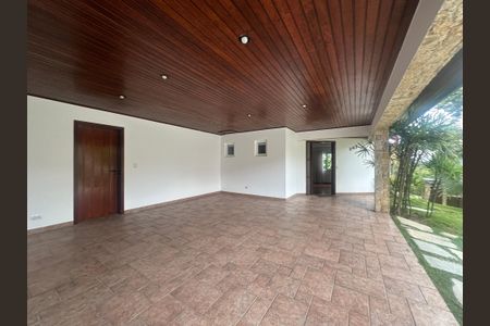 Casa de condomínio para alugar com 375m², 4 quartos e 4 vagasGaragem