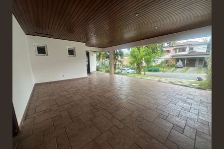 Casa de condomínio para alugar com 375m², 4 quartos e 4 vagasGaragem