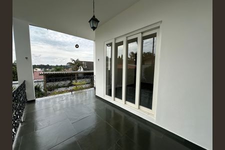Casa de condomínio para alugar com 375m², 4 quartos e 4 vagasVaranda da Sala