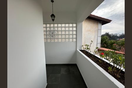 Casa de condomínio para alugar com 375m², 4 quartos e 4 vagasVaranda