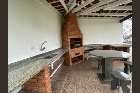 Casa de condomínio para alugar com 375m², 4 quartos e 4 vagasChurrasqueira