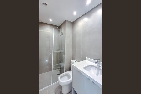 Banheiro de kitnet/studio para alugar com 1 quarto, 25m² em Vila Mariana, São Paulo