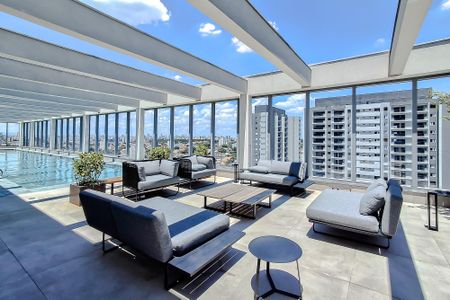 Studio para alugar com 25m², 1 quarto e sem vaga Studio para alugar com 25m², 1 quarto e sem vagaÁrea comum - Piscina