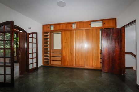Casa para alugar com 125m², 2 quartos e 2 vagasSuite