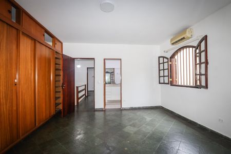 Suite de casa para alugar com 2 quartos, 125m² em Jardim Salete, Taboão da Serra