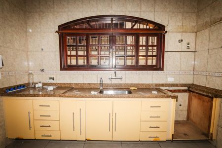 Casa para alugar com 125m², 2 quartos e 2 vagasCozinha