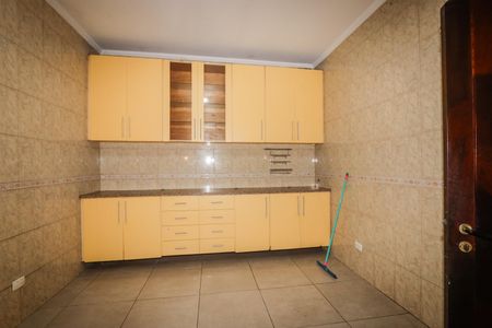 Casa para alugar com 125m², 2 quartos e 2 vagasCozinha