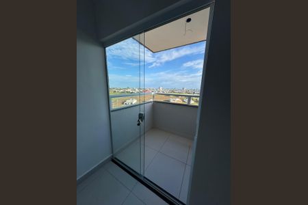 Apartamento para alugar com 2 quartos, 57m² em Novo Mundo, Uberlândia