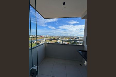 Apartamento para alugar com 2 quartos, 57m² em Novo Mundo, Uberlândia