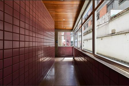 Apartamento à venda com 155m², 2 quartos e 1 vaga Apartamento à venda com 155m², 2 quartos e 1 vagaHall de entrada